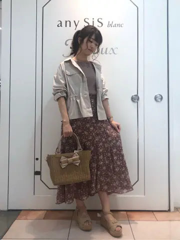 Feroux スタッフ コーディネート画像