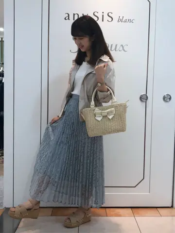 Feroux スタッフ コーディネート画像