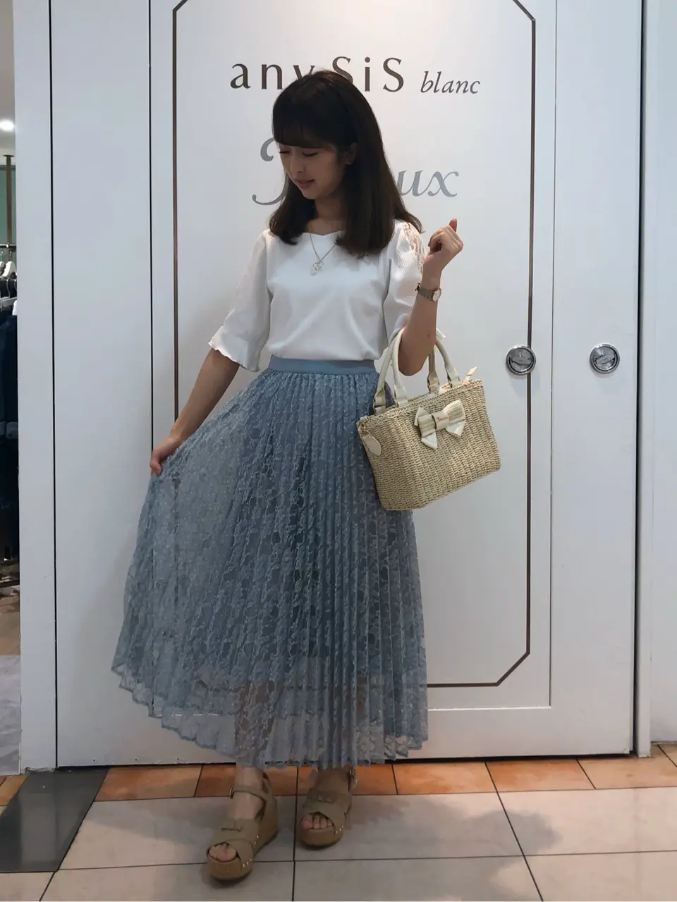 Feroux スタッフ コーディネート画像