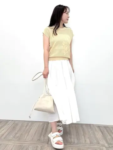 Feroux staff ai コーディネート画像