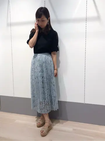 Feroux スタッフ コーディネート画像