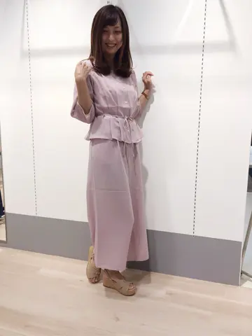 Feroux スタッフ コーディネート画像