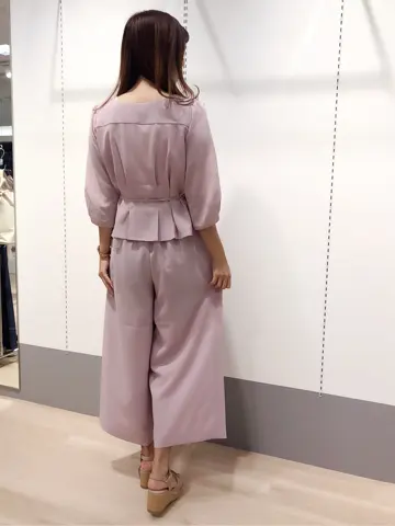 Feroux スタッフ コーディネート画像