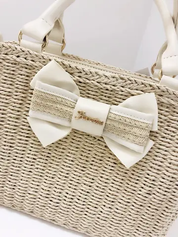 Feroux スタッフ コーディネート画像