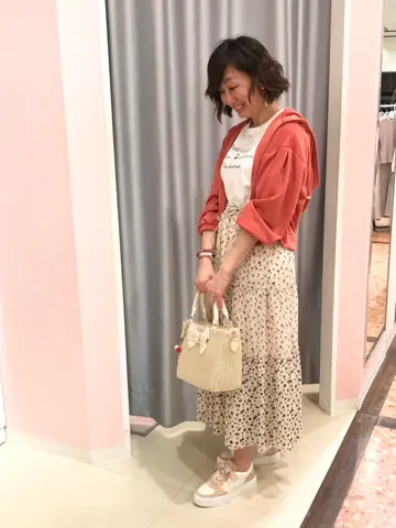 Feroux スタッフ コーディネート画像