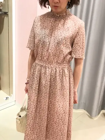 Feroux スタッフ コーディネート画像