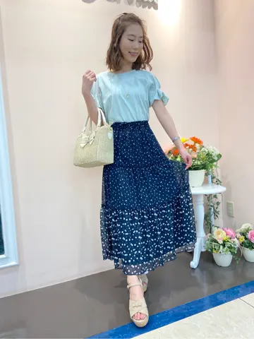 Feroux スタッフ コーディネート画像