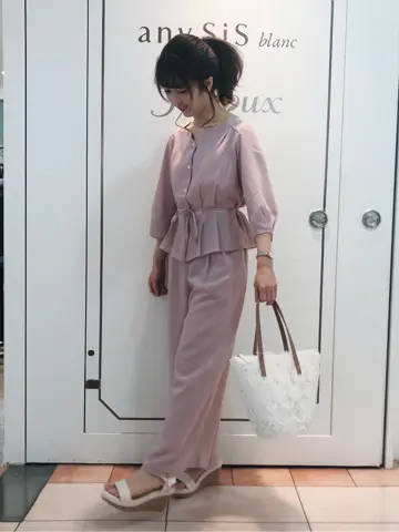 Feroux スタッフ コーディネート画像