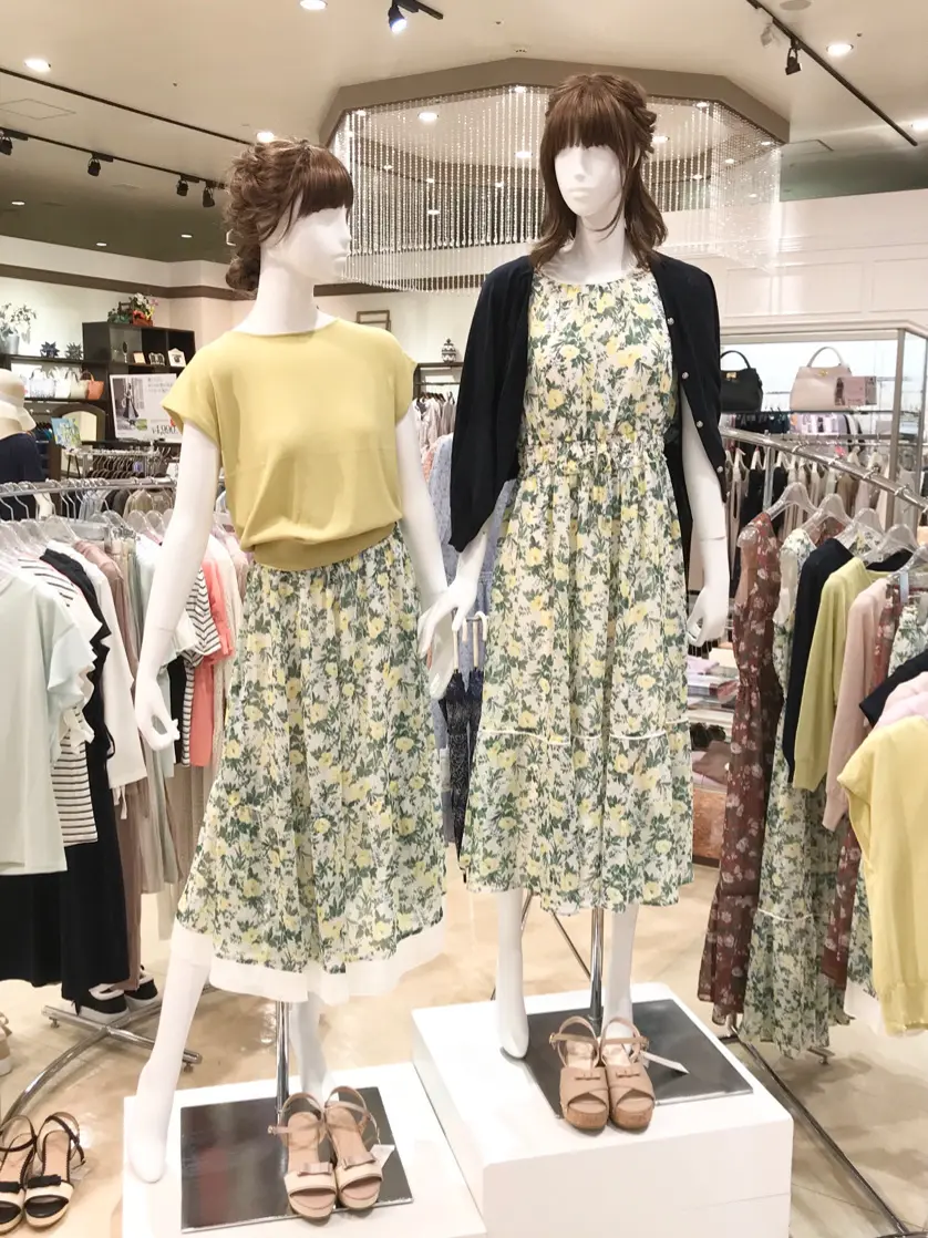 Feroux スタッフ コーディネート画像