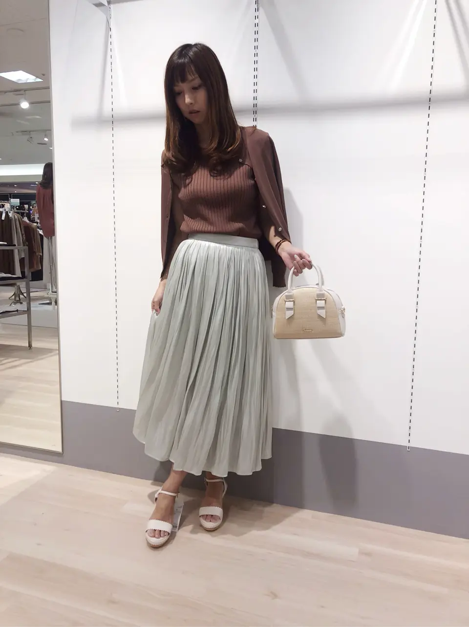 Feroux スタッフ コーディネート画像