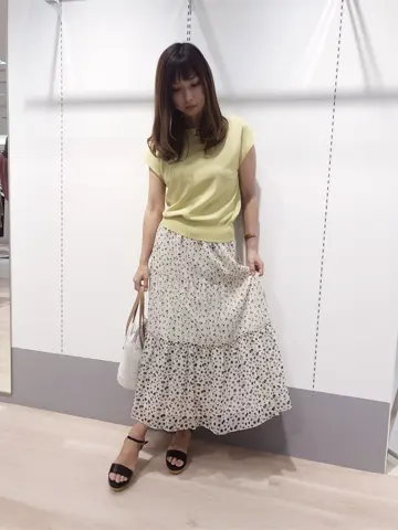 Feroux スタッフ コーディネート画像