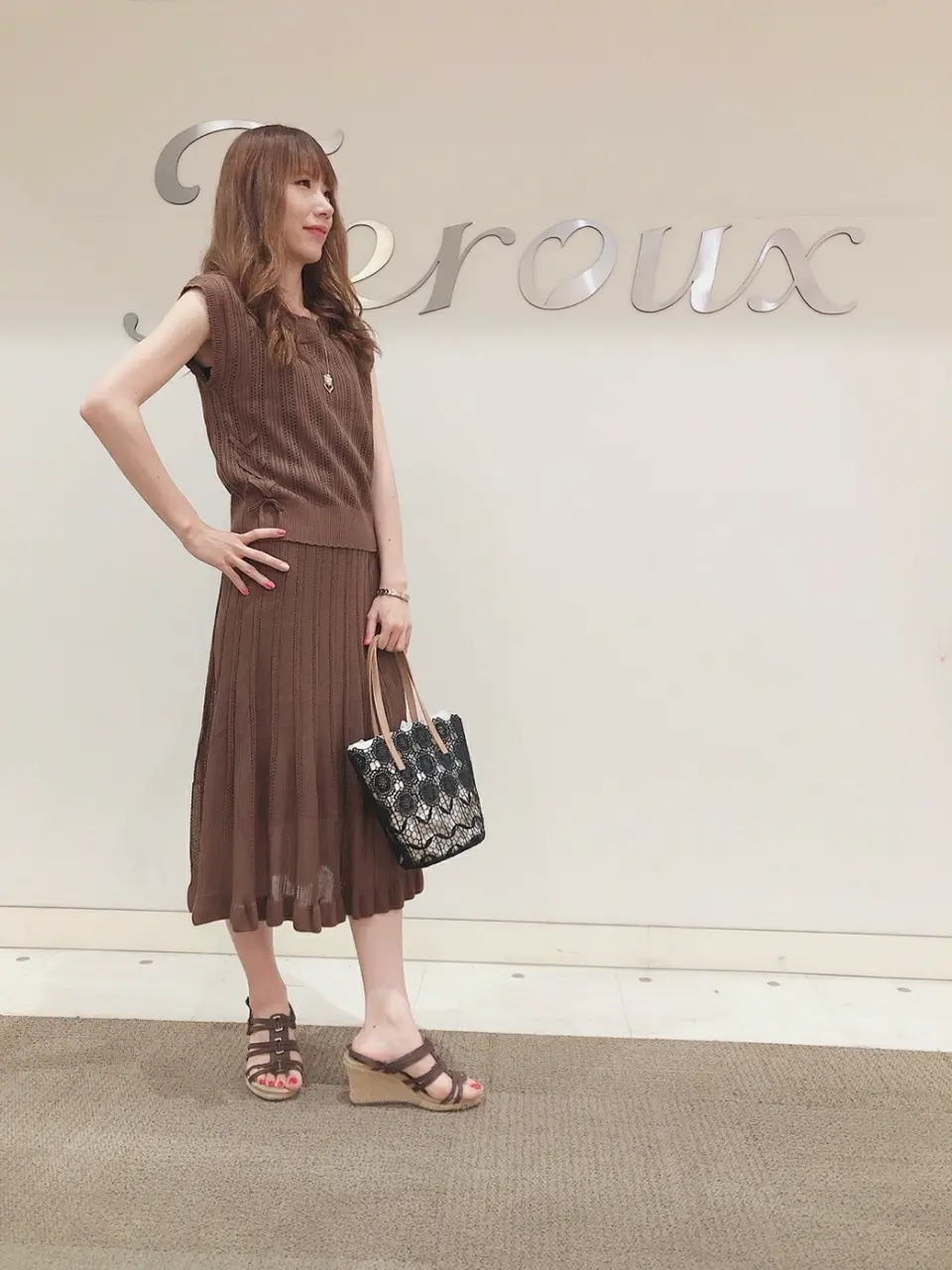 Feroux スタッフ コーディネート画像