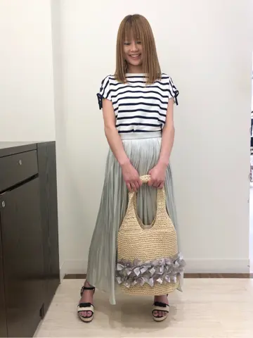 Feroux スタッフ コーディネート画像