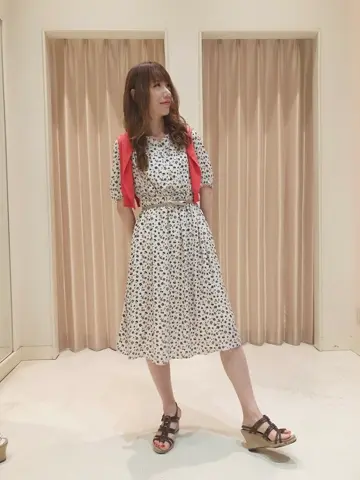 Feroux スタッフ コーディネート画像