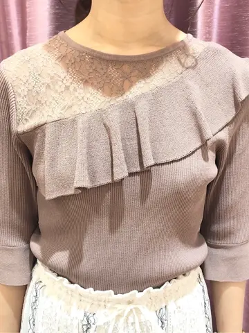 Feroux スタッフ コーディネート画像