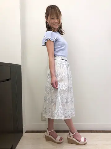 Feroux スタッフ コーディネート画像