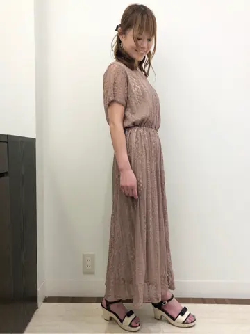 Feroux スタッフ コーディネート画像