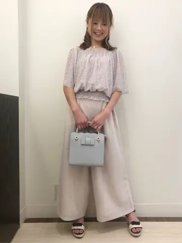 Feroux スタッフ コーディネート画像