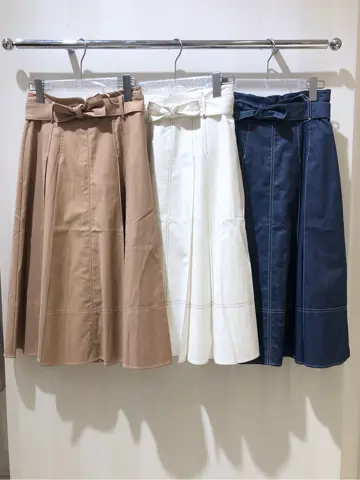 Feroux スタッフ コーディネート画像