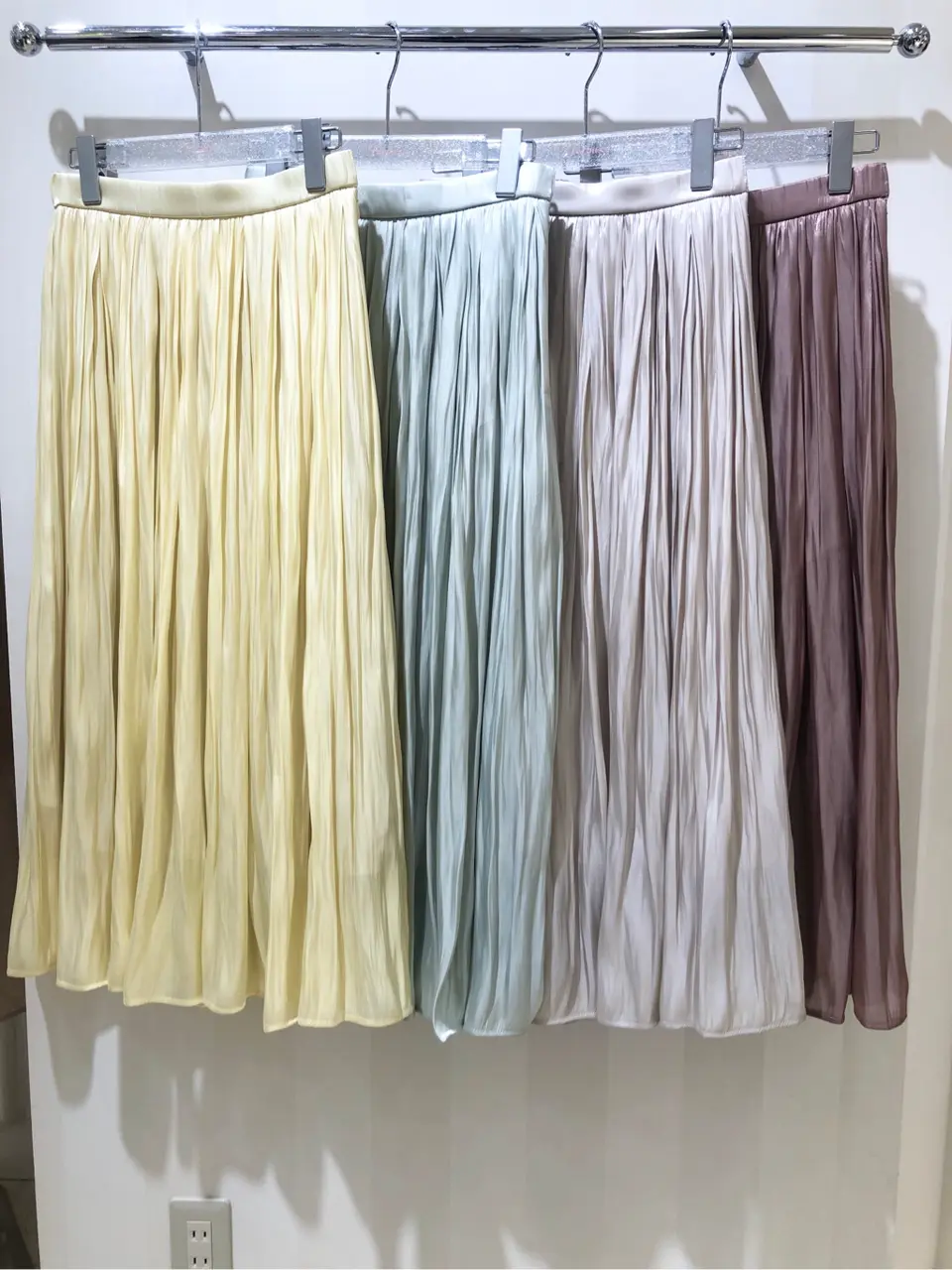 Feroux スタッフ コーディネート画像