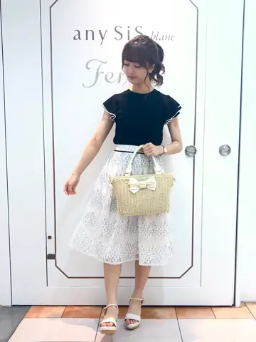 Feroux スタッフ コーディネート画像