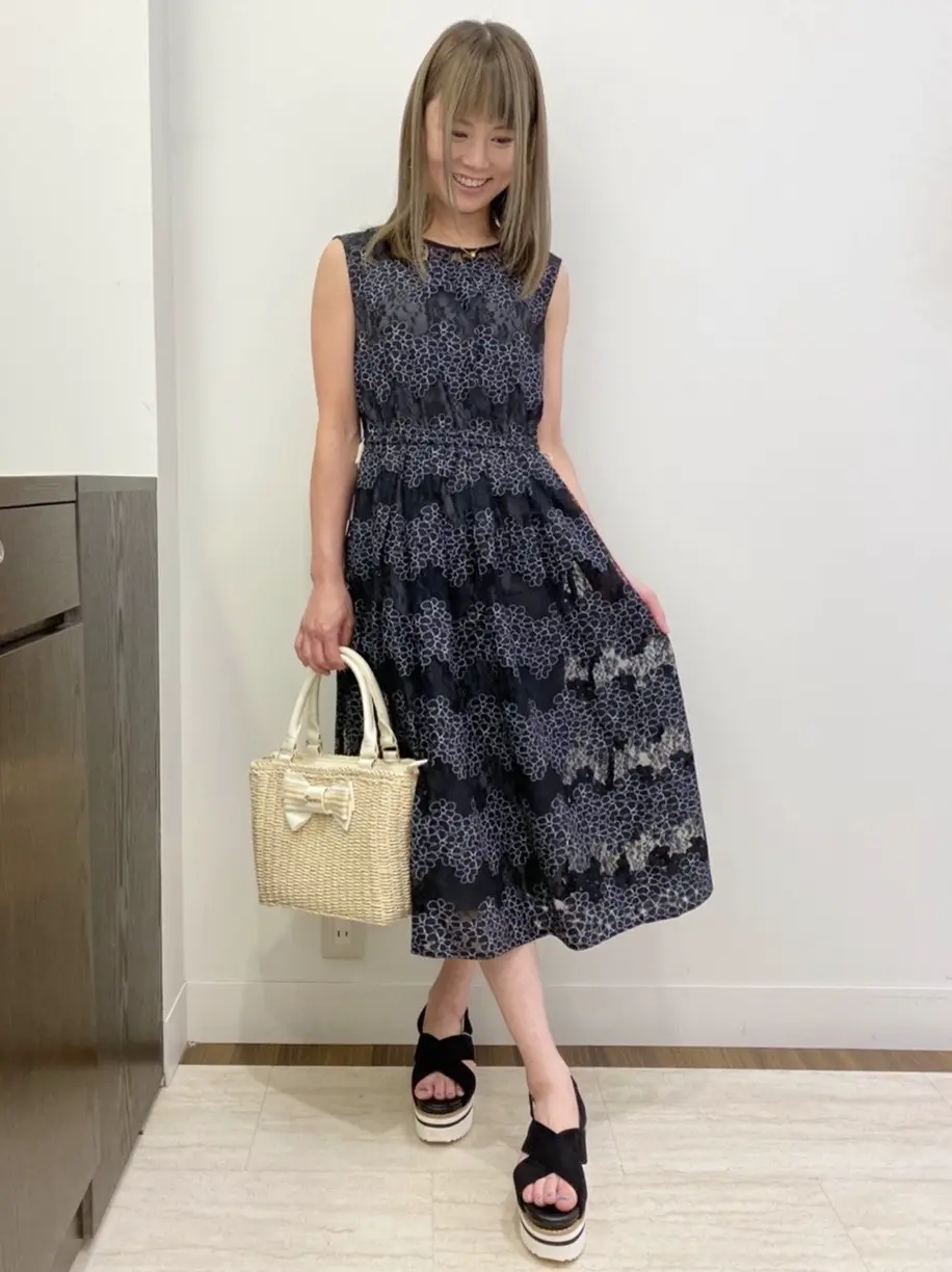 Feroux スタッフ コーディネート画像