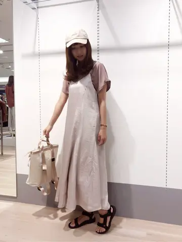 Feroux スタッフ コーディネート画像