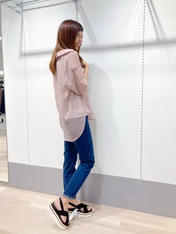 Feroux スタッフ コーディネート画像