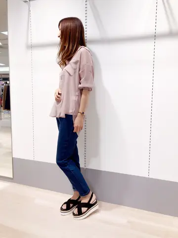 Feroux スタッフ コーディネート画像