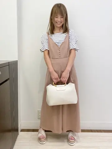 Feroux スタッフ コーディネート画像