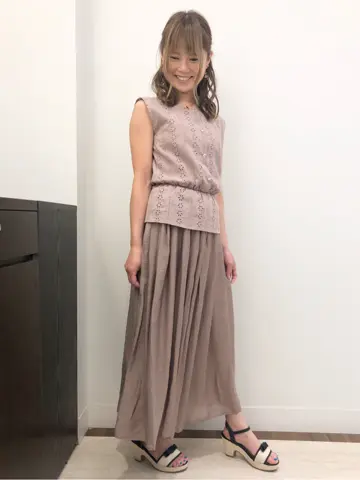 Feroux スタッフ コーディネート画像