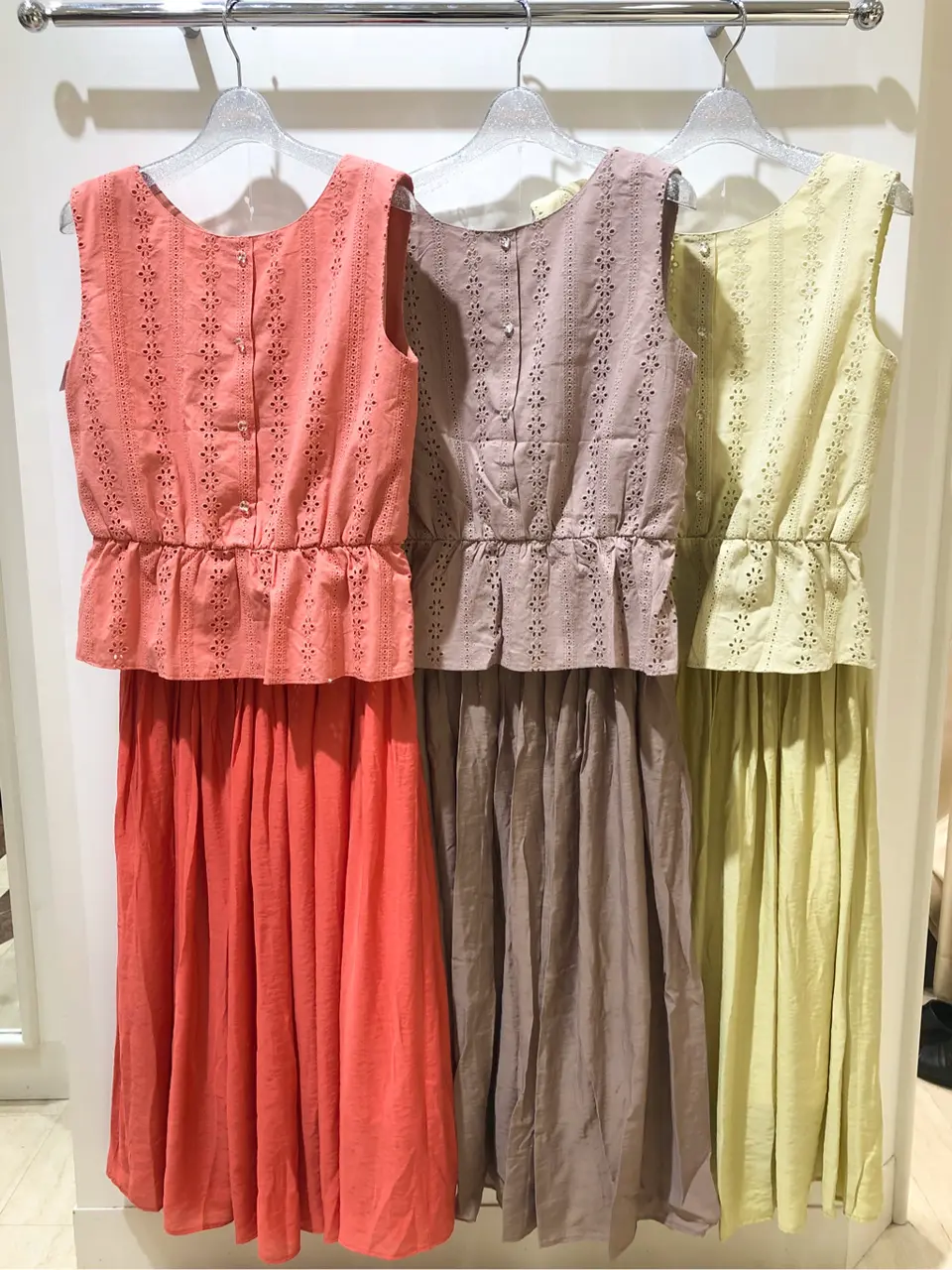 Feroux スタッフ コーディネート画像