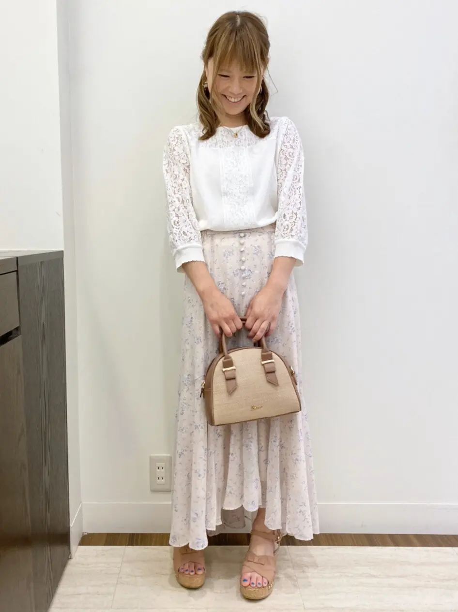 Feroux スタッフ コーディネート画像