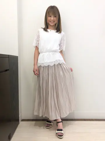 Feroux スタッフ コーディネート画像