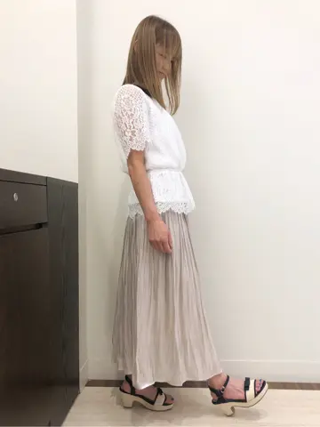 Feroux スタッフ コーディネート画像