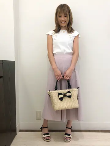 Feroux スタッフ コーディネート画像