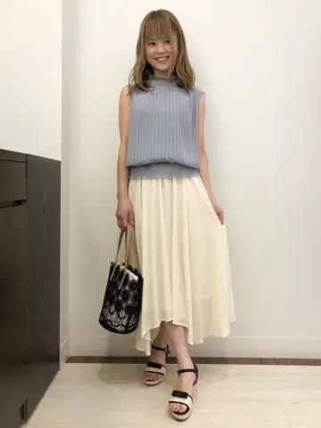 Feroux スタッフ コーディネート画像