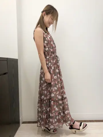 Feroux スタッフ コーディネート画像