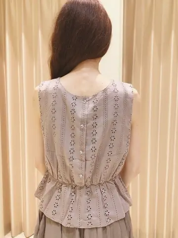 Feroux スタッフ コーディネート画像