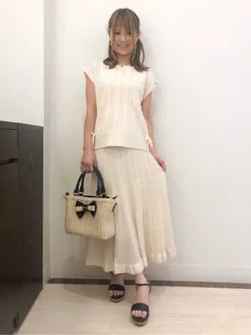 Feroux スタッフ コーディネート画像