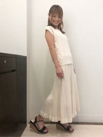 Feroux スタッフ コーディネート画像