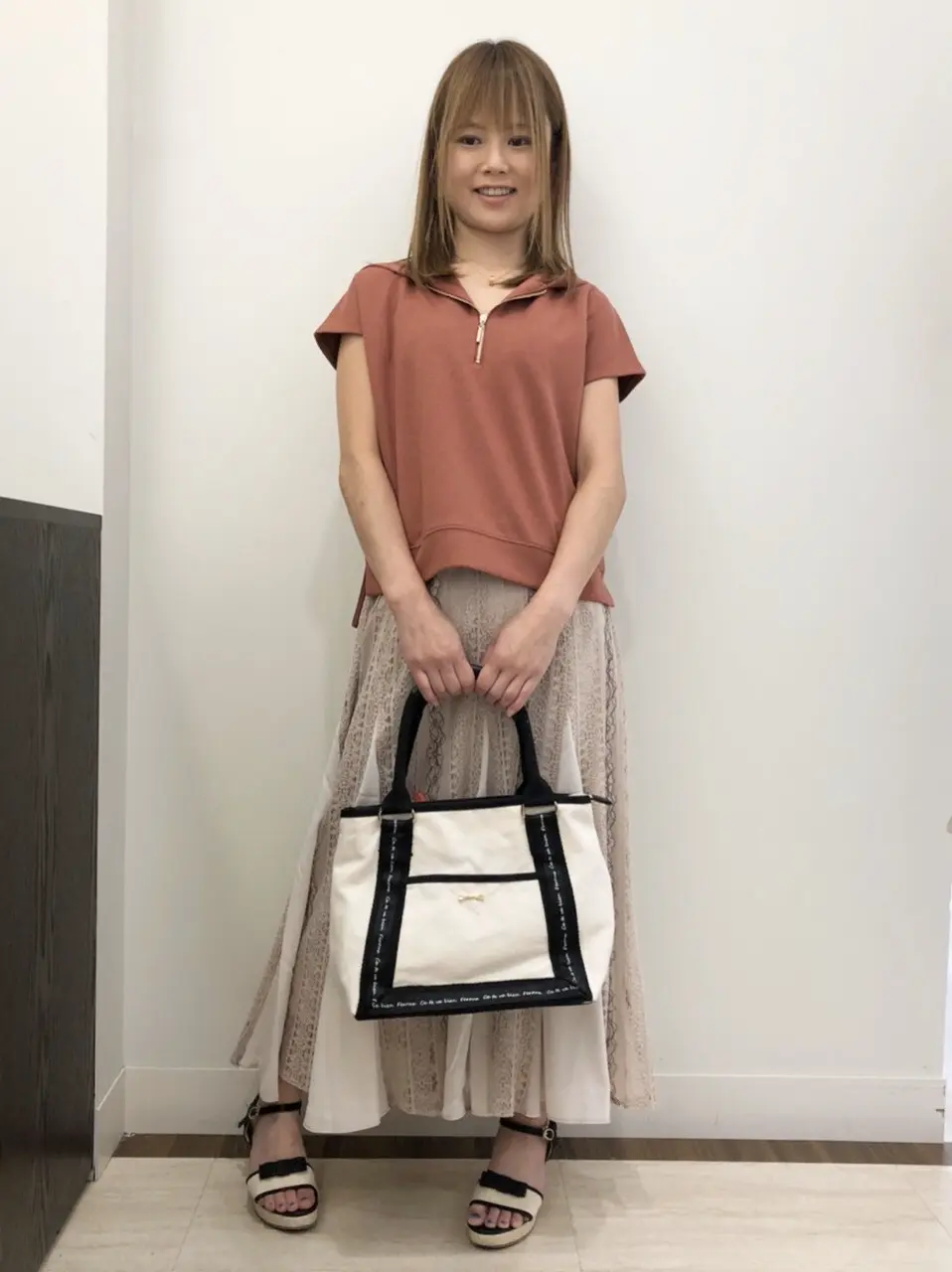 Feroux スタッフ コーディネート画像