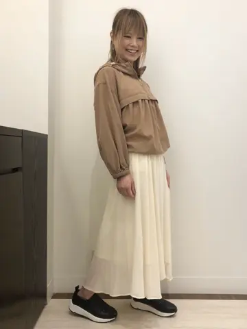 Feroux スタッフ コーディネート画像