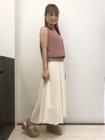 Feroux スタッフ コーディネート画像