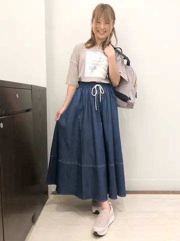 Feroux スタッフ コーディネート画像