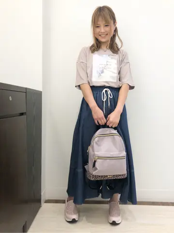 Feroux スタッフ コーディネート画像