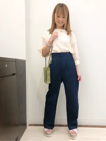 Feroux スタッフ コーディネート画像