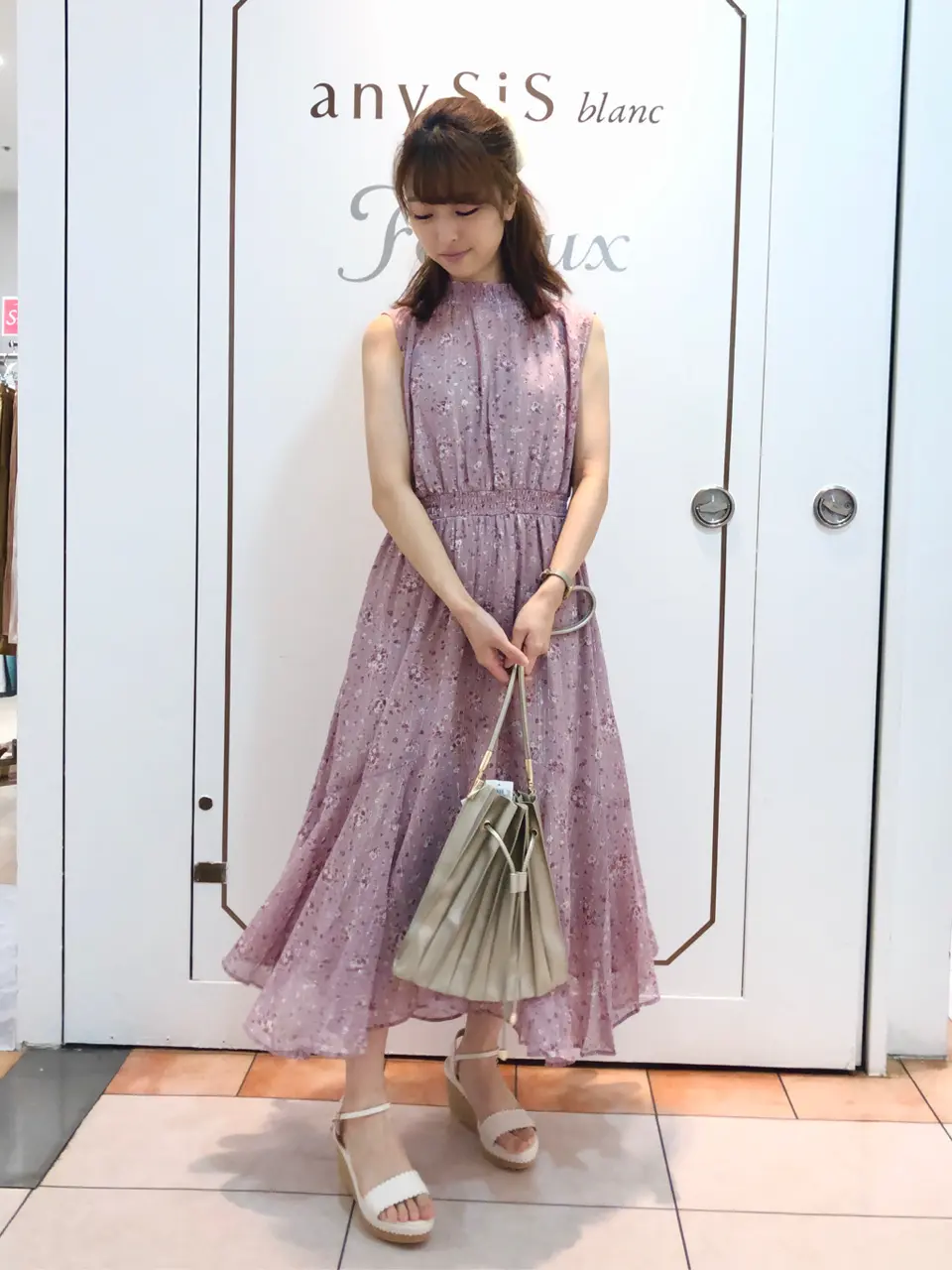  スタッフ コーディネート画像