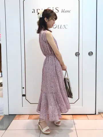 Feroux スタッフ コーディネート画像