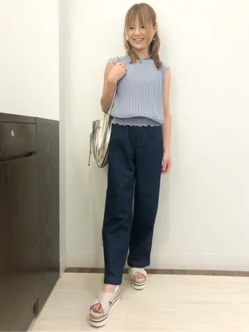 Feroux スタッフ コーディネート画像